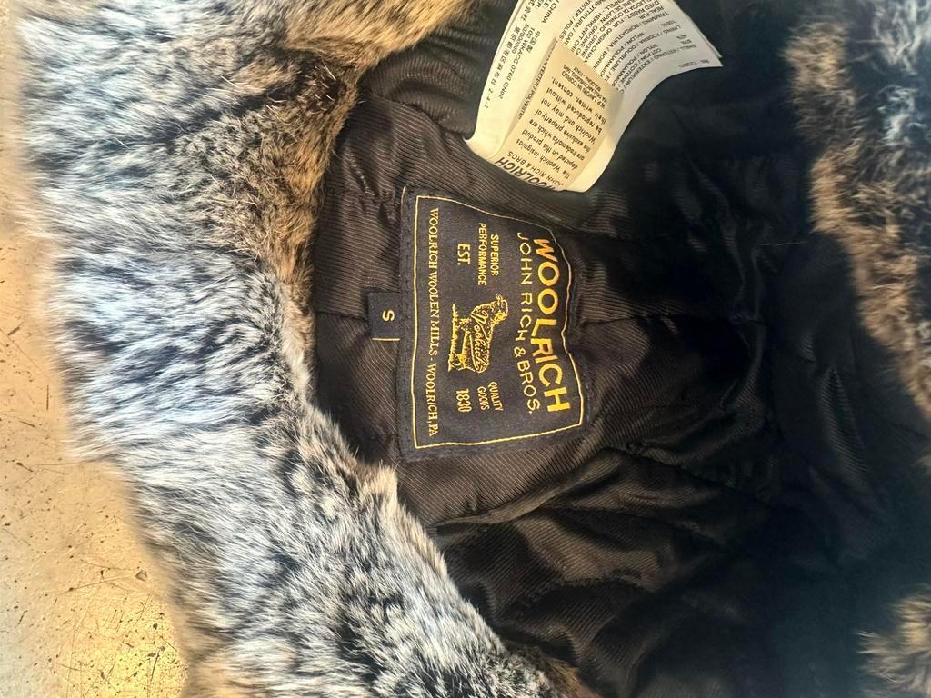 Woolrich kinder bontmuts maat S donkerblauw, Ophalen of Verzenden, Zo goed als nieuw, Jongen of Meisje, Handschoenen