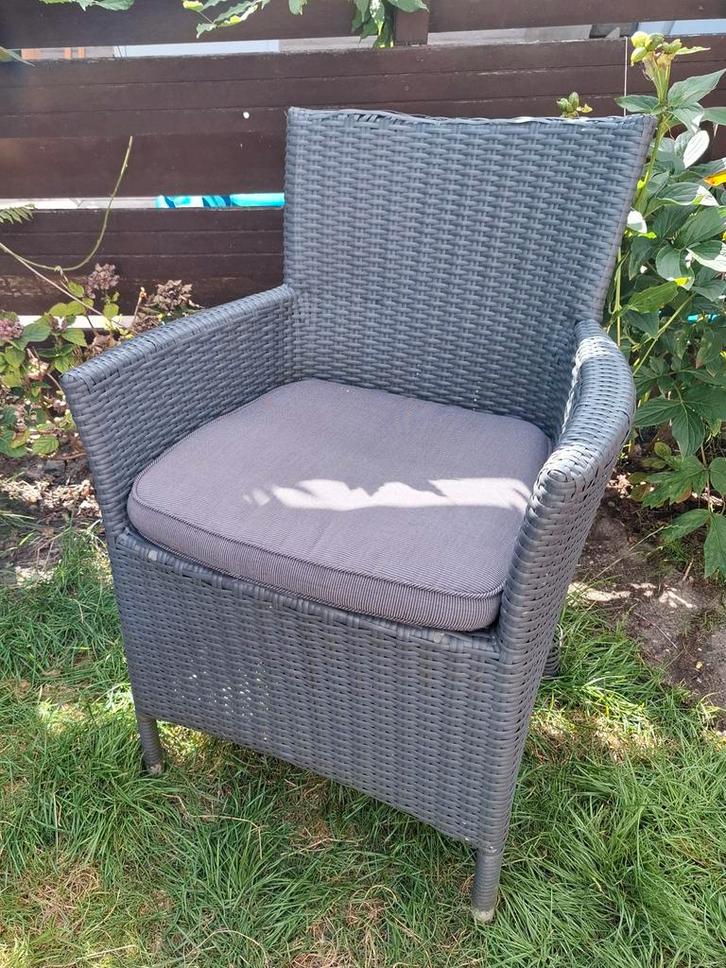 Grijze Tuinstoel met Kussen, Tuin en Terras, Tuinstoelen, Gebruikt, Ophalen
