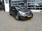 Kia Rio 1.2 CVVT airco cruis stoelverwarming stuurverwaming, Voorwielaandrijving, Euro 5, Gebruikt, Zwart