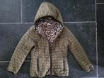 Nette reversible (winter)jas Vingino groen/luipaard maat 140, Gebruikt, Meisje, Ophalen of Verzenden, Vingino