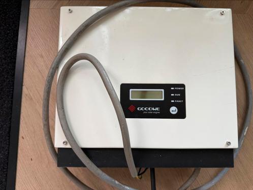 Goodwe GW3000-ns omvormer, Doe-het-zelf en Verbouw, Elektra en Kabels, Gebruikt, Overige typen, Ophalen