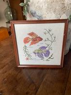 Vintage geborduurd Schilderijtje, Ophalen of Verzenden, Zo goed als nieuw, Hout, Minder dan 50 cm