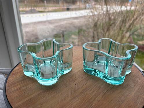 2x Alvar Aalto watergroene sfeerlichthouders van Iittala, Huis en Inrichting, Woonaccessoires | Kandelaars en Kaarsen, Gebruikt