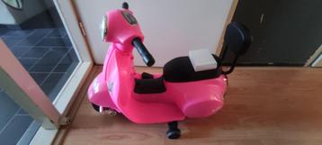 elektrische kinder vespa scooter beschikbaar voor biedingen