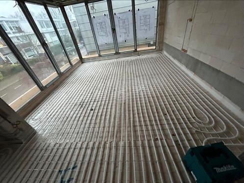 Vloerverwarming met spoed?, Diensten en Vakmensen, Loodgieters en Installateurs, Installatie, Onderhoud, Reparatie, 24-uursservice