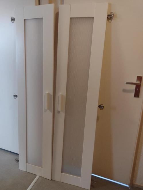 Slaapkamerkast Ikea, Huis en Inrichting, Kasten | Kledingkasten, Gebruikt, 150 tot 200 cm, 50 tot 100 cm, 25 tot 50 cm, Met deur(en)