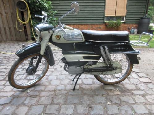 Magneet globemaster 1964, Fietsen en Brommers, Brommers | Oldtimers, Overige merken, Maximaal 45 km/u, Ophalen