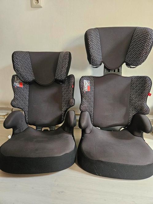 Autostoel (junior Hema), 2 stuks, Kinderen en Baby's, Autostoeltjes, Gebruikt, Overige merken, 15 t/m 36 kg, Autogordel, Ophalen