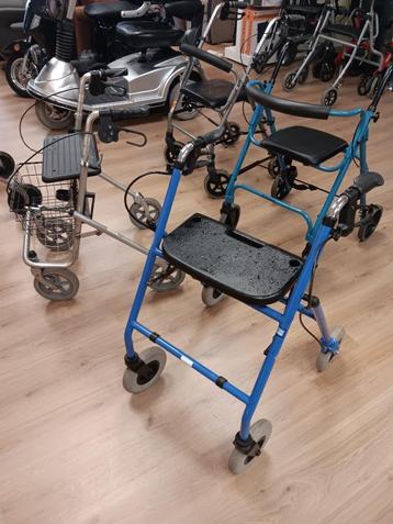 Rollators te koop 2 de hands Per stuk 50 euro beschikbaar voor biedingen