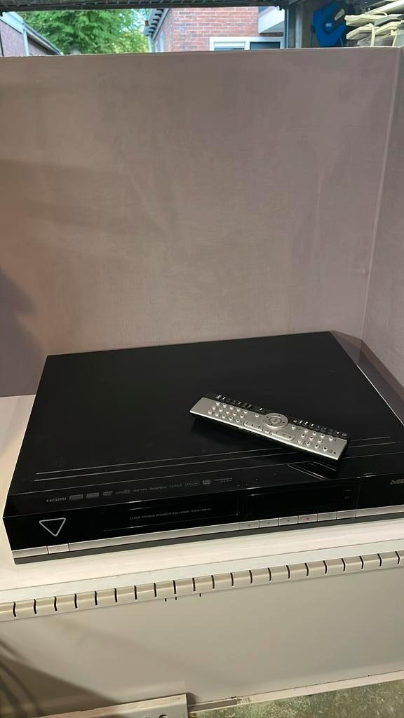 Medion MD 81888 DVD-Harddisk Recorder 320GB + AB, Audio, Tv en Foto, Videospelers, Zo goed als nieuw, Ophalen of Verzenden