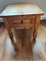 Bijzet tafeltjes, 2 stuks, Huis en Inrichting, Tafels | Bijzettafels, Gebruikt, Vierkant, 55 tot 75 cm, Hout