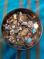 Speldjes, Ophalen, Zo goed als nieuw, Overige onderwerpen, Speldje of Pin