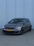 Volkswagen Golf 2.0 TSI 162KW 5D DSG 2015 Grijs golf 7 gti, Auto's, Volkswagen, 65 €/maand, 4 cilinders, 1984 cc, 690 kg