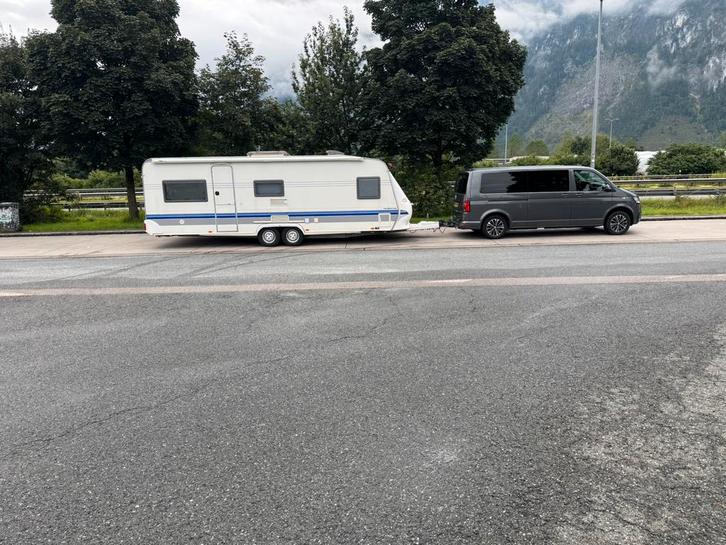 Hobby 650 UMFE 2004 aan het Gardameer, Caravans en Kamperen, Caravans, Particulier, Rondzit, Hobby, Airco, Ophalen of Verzenden