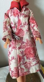 Clone Barbie vintage coat + clone pop 'bubble cut', Verzamelen, Ophalen of Verzenden, Gebruikt, Fashion Doll