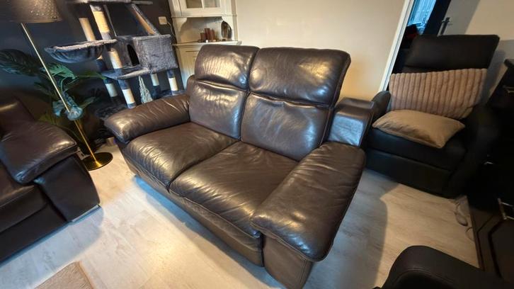 leren 2-zitsbank met verstelbare hoofdsteunen, Huis en Inrichting, Banken | Bankstellen, Gebruikt, Rechte bank, Tweepersoons, 150 tot 200 cm