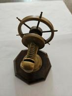 Vintage Notenkraker in de vorm van een scheepsroer, Antiek en Kunst, Curiosa en Brocante, Ophalen of Verzenden