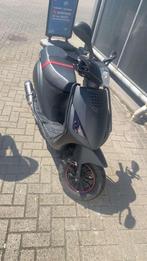 Piaggio zip look a like la souris city s (mag zwart), Ophalen, La Souris, Maximaal 45 km/u, Zo goed als nieuw
