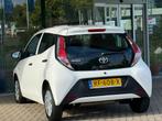 Toyota Aygo 1.0 VVT-i x-fun Dealer Onderhouden, Voorwielaandrijving, Gebruikt, Euro 6, 4 stoelen