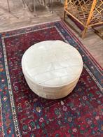 Vintage leren lapjes poef beige jaren 50/60, Ophalen, Gebruikt, Leer, 50 tot 75 cm