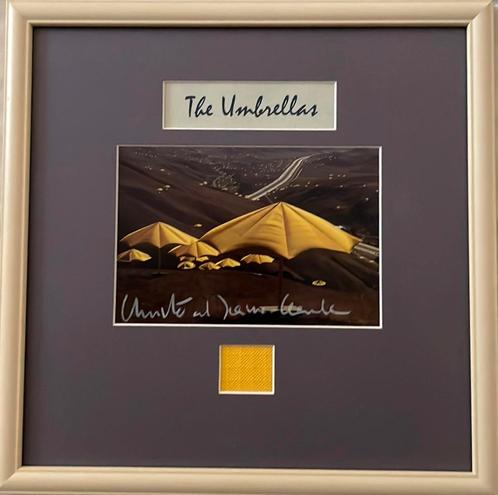 Christo The Umbrellas collage handgesigneerd, Antiek en Kunst, Kunst | Tekeningen en Foto's, Ophalen of Verzenden