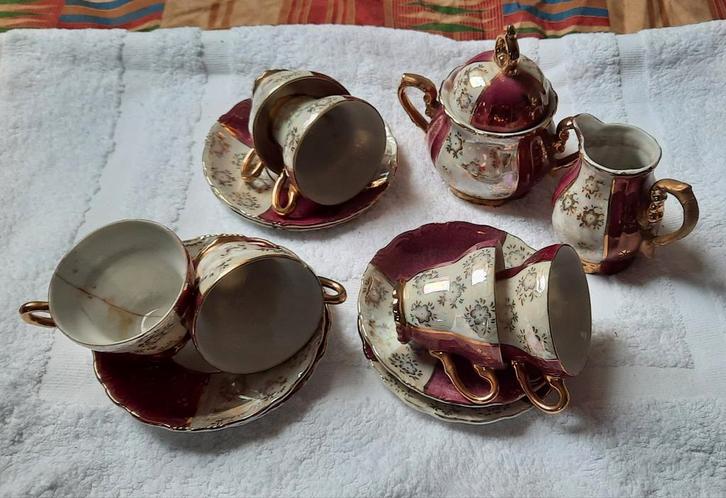 Oud Servies - Kopjes, Schoteltjes, Suikerpot, Antiek en Kunst, Antiek | Servies compleet, Ophalen of Verzenden