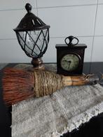 Sierlijk klokje bruin metaal, Ophalen of Verzenden, Zo goed als nieuw, Analoog, Overige typen