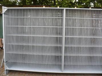 bouwhekken afrasterhekken afzethekken. beschikbaar voor biedingen