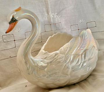 Plantenpot Zwaan beschikbaar voor biedingen