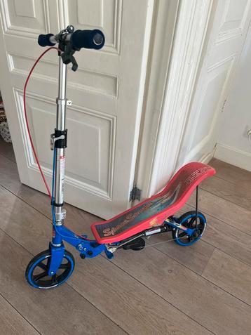 Spacescooter step zo goed als nieuw beschikbaar voor biedingen