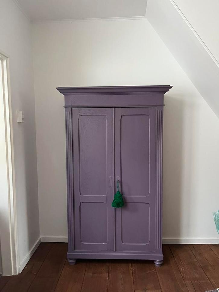 Gratis!! - Vintage paarse kast, Huis en Inrichting, Kasten | Overige, Zo goed als nieuw, Ophalen