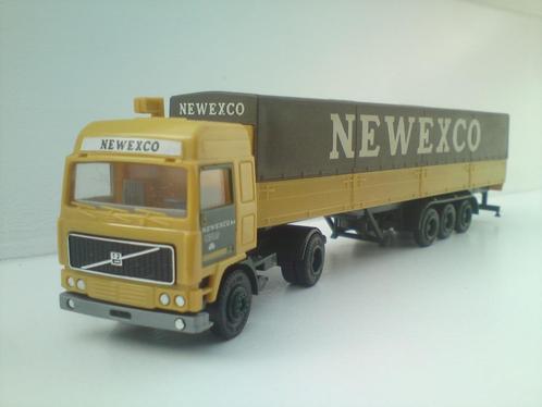 Herpa Volvo F12 glb Newexco huiftrailer., Hobby en Vrije tijd, Modelauto's | 1:87, Gebruikt, Bus of Vrachtwagen, Herpa, Ophalen of Verzenden