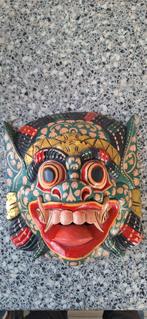 Masker voor decoratie, Ophalen