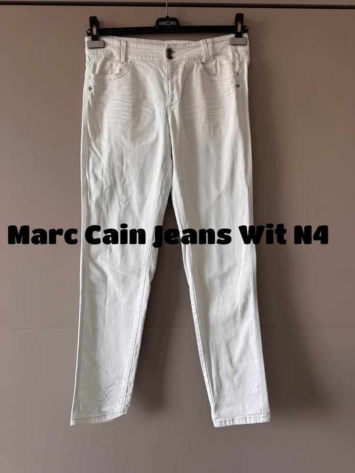 Marc Cain 🌹Witte jeans 🌹Mt n4, Kleding | Dames, Broeken en Pantalons, Zo goed als nieuw, Maat 38/40 (M), Wit, Lang, Ophalen of Verzenden