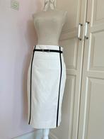 Mooie kokerrok van Karen Millen, maat 12 38/40, Kleding | Dames, Maat 38/40 (M), Zwart, Ophalen of Verzenden, Zo goed als nieuw