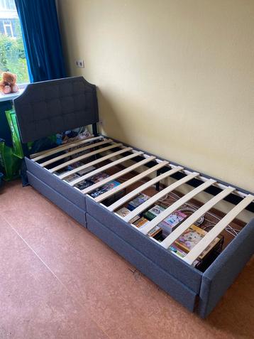 Te koop: Eenpersoonsbed van IKEA - €50
