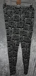 Mooie zwart/ witte legging maat M/ 38 van coolcat, Legging, Zwart, Maat 40/42 (M), Ophalen of Verzenden