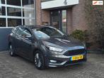 Ford Focus Wagon 1.0 Titanium ST-Line |Navi |PDC |Cruise, Auto's, Ford, 125 pk, Gebruikt, Euro 6, Handgeschakeld