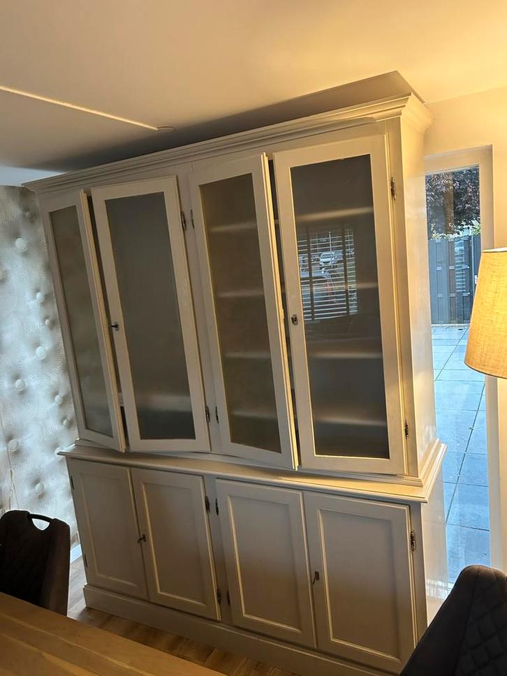 Antieke kast met glazen deuren, Huis en Inrichting, Kasten | Boekenkasten, Gebruikt, 100 tot 150 cm, 150 tot 200 cm, 25 tot 50 cm