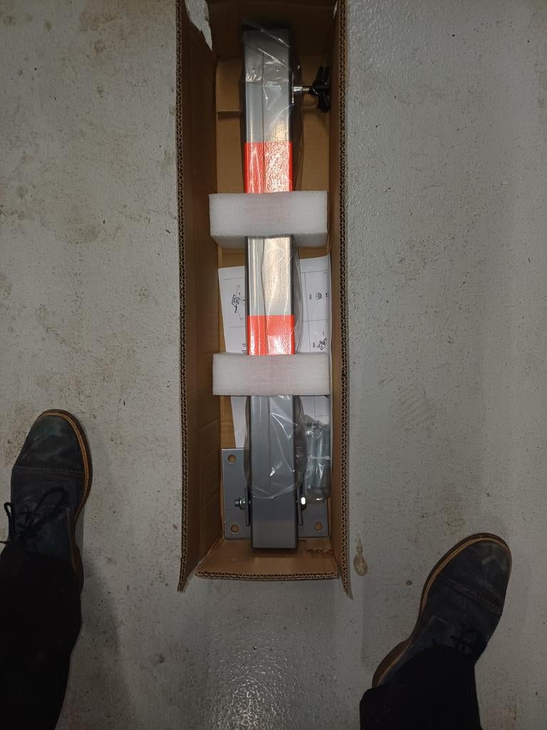 Parkeerplaats paal 4 x, Ophalen of Verzenden, Nieuw