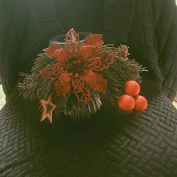 Kerststukje met Decoratie, tafellampjes beschikbaar voor biedingen