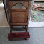 2 stuks oude kerkstoelen, Antiek en Kunst, Ophalen