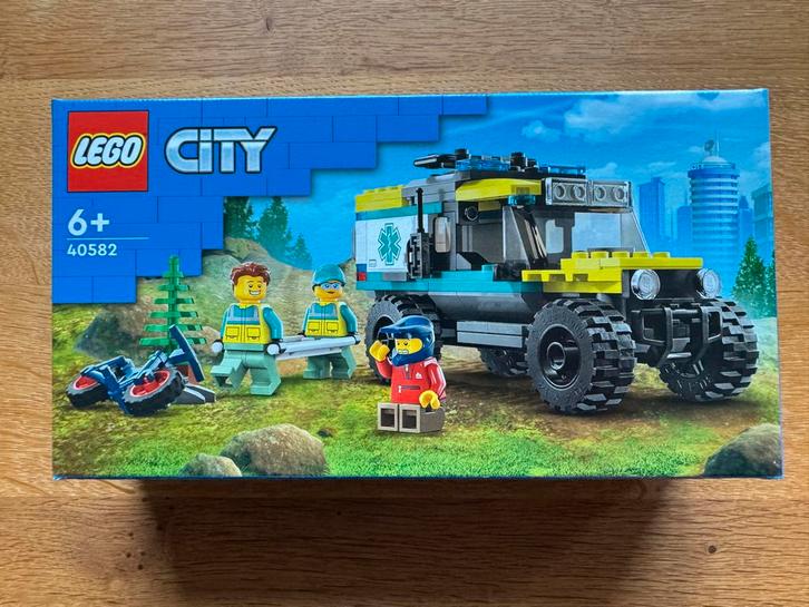 LEGO 40582 Terrein Ambulance - Nieuw in doos!, Kinderen en Baby's, Speelgoed | Duplo en Lego, Nieuw, Lego, Complete set, Ophalen of Verzenden