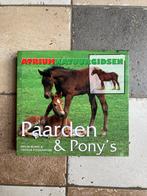 Paarden en Pony's - Atrium Natuurgids, Ophalen of Verzenden, Natuur algemeen
