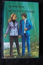 DE NACHT IS VOORBIJ door Liesbeth Lems, Boeken, Ophalen of Verzenden, Gelezen, Nederland