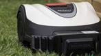 Honda ACTIE Hrm 40 Live robotmaaier incl installatie pakket, Zo goed als nieuw, Honda