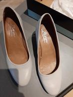 B4you dames pumps, Ophalen, Zo goed als nieuw, Wit, Schoenen