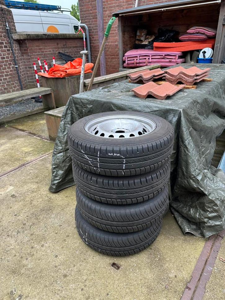 Good Year zomerbanden + velgen, Auto-onderdelen, Banden en Velgen, Banden en Velgen, Zomerbanden, 15 inch, 185 mm, Bestelwagen