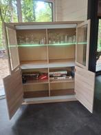 Bijna gratis ,super mooie kast met verlichting, Ophalen, Met deur(en), 100 tot 150 cm, 150 tot 200 cm