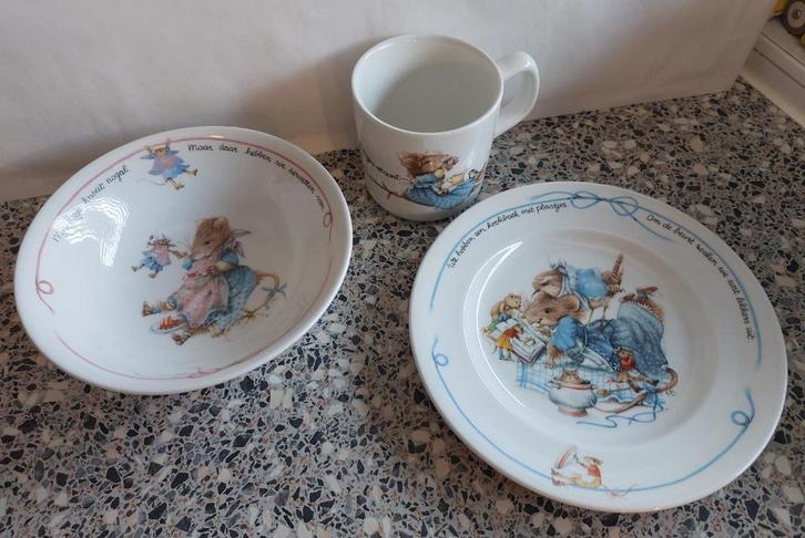 Vera de Muis J&G Meakin Wedgwood Kinderservies, Huis en Inrichting, Keuken | Servies, Zo goed als nieuw, Compleet servies, Overige stijlen